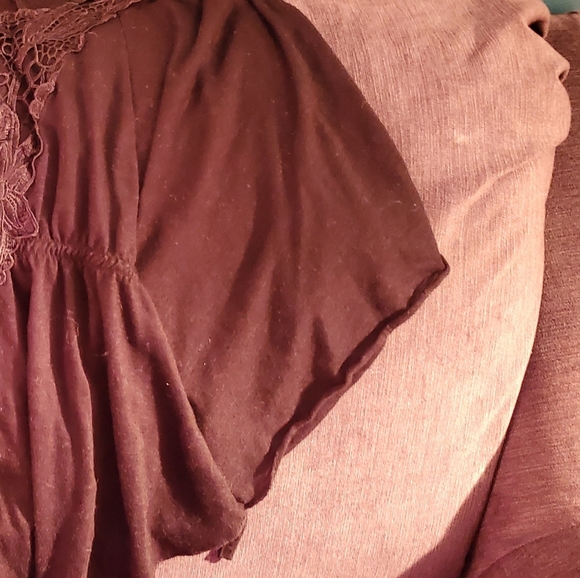 Black lace detail top - Picture 3 of 5